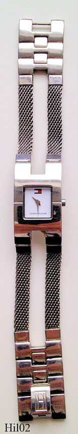 Hil02Hilfiger2T